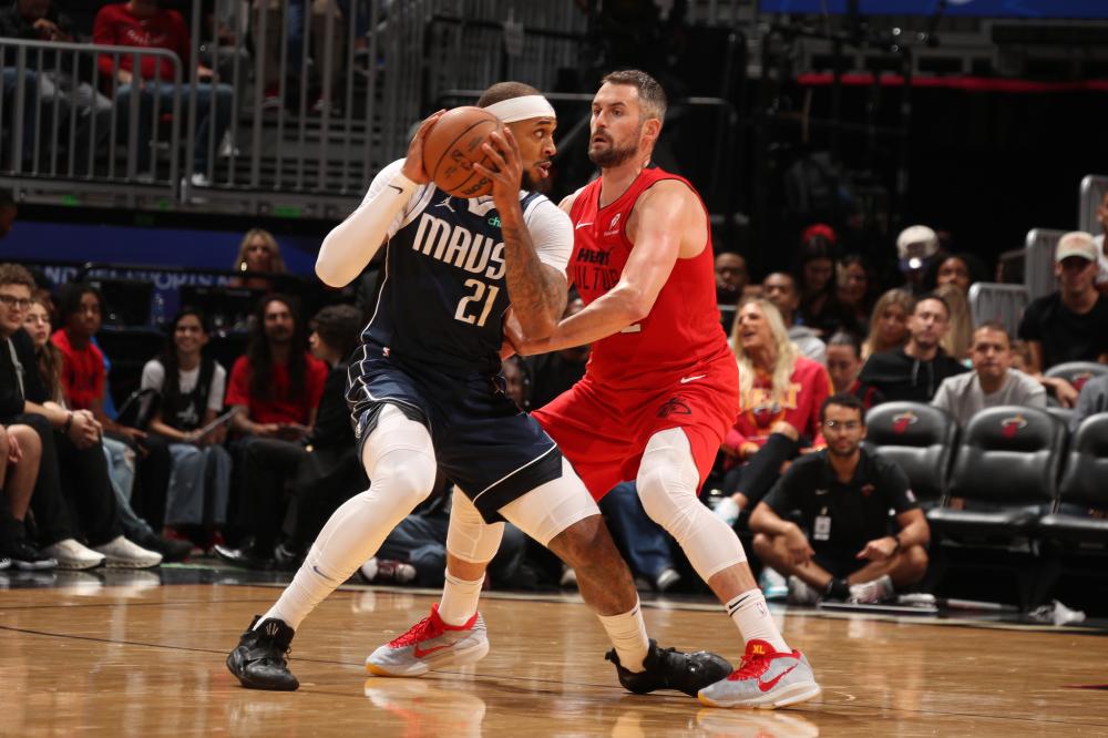 埃斯特旺：安帅会训斥我也会称赞我，他尝试激活我的最佳状态（埃斯特旺：安帅有批有赞，正努力激发我的最佳状态）