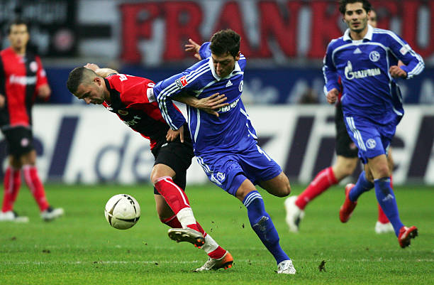 埃斯特旺：安帅会训斥我也会称赞我，他尝试激活我的最佳状态（埃斯特旺：安帅有批有赞，正努力激发我的最佳状态）